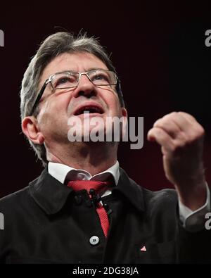 Jean-Luc Melenchon, Kandidat der linksextremen Koalition "La France insoumise" für die französischen Präsidentschaftswahlen 2017 hält eine Rede bei einem Treffen in Tourcoing, Frankreich am 8. Januar 2017. Foto von Christian Liewig/ABACAPRESS.COM Stockfoto