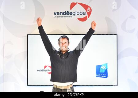 Der französische Skipper Armel Le Cleach, Gewinner der Vendée Globe Trophäe 2017, kommt bei der Pressekonferenz am 19. Januar 2017 in Les Sables d'Olonne, Frankreich an. Foto von Laurent Zabulon/ABACAPRESS.COM Stockfoto