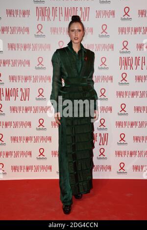 Anna Cleveland beim Sidaction Gala Dinner 2017 in Paris, Frankreich am 26. Januar 2017. Foto von Alban Wyters/ABACAPRESS.COM Stockfoto