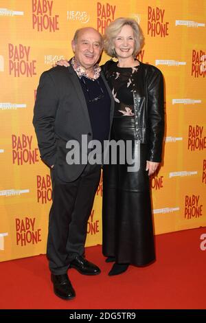 Michel Jonasz und Marie-Christine Adam nehmen am 20. Februar 2017 an der Baby Phone Premiere im UGC Normandie in Paris, Frankreich, Teil. Foto von Laurent Zabulon/ABACAPRESS.COM Stockfoto