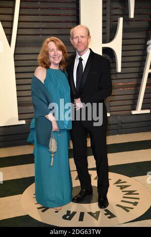 Cheryl und Ron Howard nehmen an der Vanity Fair Oscar Party 2017 Teil und feiern die 89. Jährlichen Academy Awards im Wallis Annenberg Center for the Performing Arts in Los Angeles, CA, USA, am 26. Februar 2017. Foto von David Niviere/ABACAPRESS.COM Stockfoto