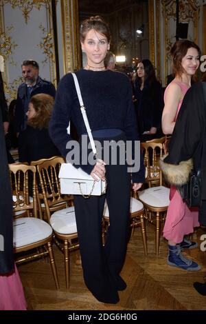 Ophelie Meunier bei der John Galliano Show während der Paris Fashion Week Ready to Wear FallWinter 2017-18 am 05. März 2017 im Grand Hotel in Paris, Frankreich. Foto von Aurore Marechal/ABACAPRESS.COM Stockfoto