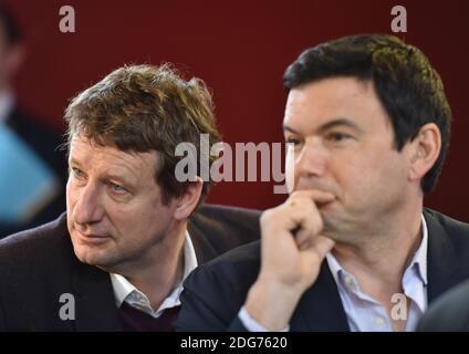 EELV-Europaabgeordneter Yannick Jadot nimmt am 10. März 2017 an einer Pressekonferenz des Kandidaten der Sozialistischen Partei Frankreichs für die bevorstehenden Präsidentschaftswahlen Benoit Hamon im Maison de l'Europe in Paris Teil. Hamon stellte das Projekt eines Vertrags für mehr Demokratie in der Euro-Zone Economic Governance vor. Foto von Christian Liewig/ABACAPRESS.COM Stockfoto