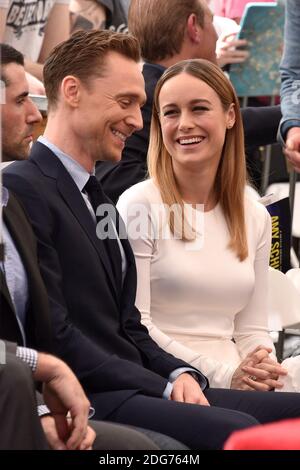 Tom Hiddleston und Brie Larson nehmen am 10. März 10 in 2017 Los Angeles, Kalifornien, an der Zeremonie Teil, bei der John Goodman mit dem 2.064. Star auf dem Hollywood Walk of Fame geehrt wird. Foto von Lionel Hahn/AbacaUsa.com Stockfoto