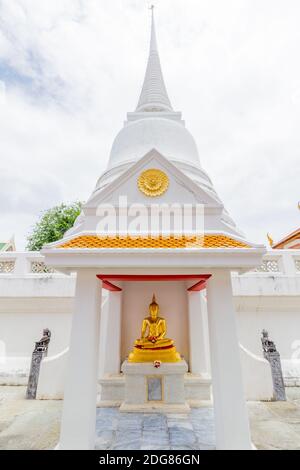 Im Wat Borom Niwat Gelände in Bangkok, Thailand Stockfoto