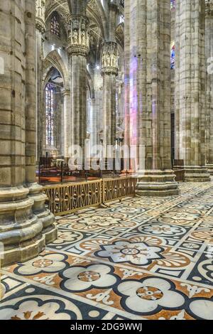 Blick Auf Den Mailänder Dom Stockfoto