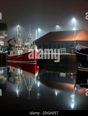 Marina Nacht Stockfoto