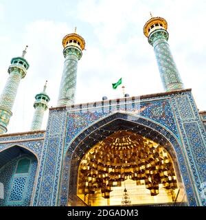 Im iran und alten antiken Moschee Minarett Stockfoto