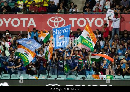 Sydney, Australien. Dezember 2020. Indien-Fans beim 3. Dettol ODI T20I Series Spiel zwischen Australien und Indien am Sydney Cricket Ground, Sydney, Australien am 8. Dezember 2020. Foto von Peter Dovgan. Nur redaktionelle Verwendung, Lizenz für kommerzielle Nutzung erforderlich. Keine Verwendung bei Wetten, Spielen oder Veröffentlichungen einzelner Vereine/Vereine/Spieler. Kredit: UK Sports Pics Ltd/Alamy Live Nachrichten Stockfoto