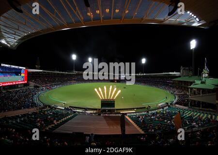 Sydney, Australien. Dezember 2020. Gesamtansicht des SCG beim 3. Dettol ODI T20I Series Spiel zwischen Australien und Indien am Sydney Cricket Ground, Sydney, Australien am 8. Dezember 2020. Foto von Peter Dovgan. Nur redaktionelle Verwendung, Lizenz für kommerzielle Nutzung erforderlich. Keine Verwendung bei Wetten, Spielen oder Veröffentlichungen einzelner Vereine/Vereine/Spieler. Kredit: UK Sports Pics Ltd/Alamy Live Nachrichten Stockfoto