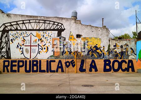 Das Fußballfeld der REPUBLICA DE LA BOCA in La Boca Nachbarschaft, Buenos Aires, Argentinien Stockfoto