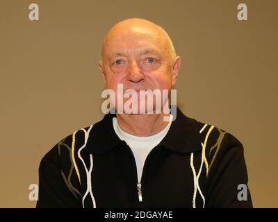 DDR-Fußballspieler Lutz Lindemann liest in Magdeburg ein Buch 2019 Stockfoto