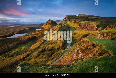 Sunrse auf dem Quiraing auf dem Trotternish Ridge auf der Isle of Skye, Schottland, Großbritannien Stockfoto