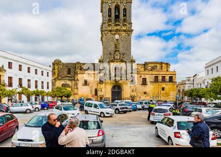 Basílica de Santa María de la Asunción, Plaza del Cabildo. Arcos de la Frontera, Cádiz, Andalucía, Spanien, Europa Stockfoto