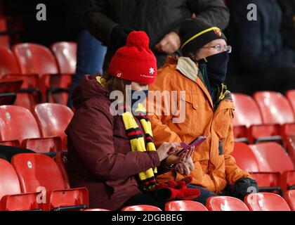 Vicarage Road, Watford, Hertfordshire, Großbritannien. Dezember 2020. English Football League Championship Football, Watford versus Rotherham United; Watford Fans in den Ständen Credit: Action Plus Sports/Alamy Live News Stockfoto