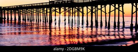 Ventura Pier bei Sonnenuntergang, Ventura, Kalifornien, USA Stockfoto