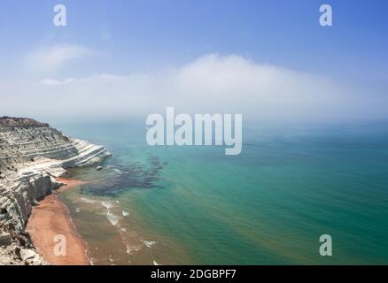 Ein Traumblick auf die Scala Dei Turchi oder Stair Der Türken Strand in Sizilien Stockfoto