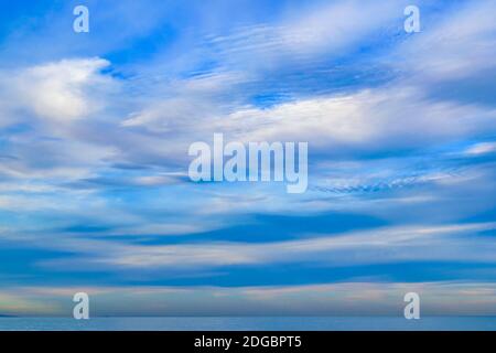 Wolken und Himmelshintergrund Stockfoto