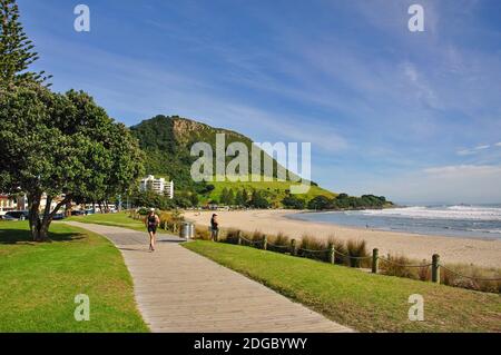 Strandpromenade, Mount Maunganui, Tauranga, Bay of Plenty, North Island, Neuseeland Stockfoto