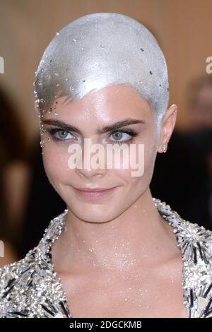 Cara Delevingne besucht die Metropolitan Museum of Art Costume Institute Benefit Gala 2017, in New York, USA am 01. Mai 2017. Foto von Aurore Marechal/ABACAPRESS.COM Stockfoto