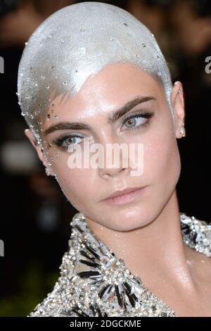 Cara Delevingne besucht die Metropolitan Museum of Art Costume Institute Benefit Gala 2017, in New York, USA am 01. Mai 2017. Foto von Aurore Marechal/ABACAPRESS.COM Stockfoto