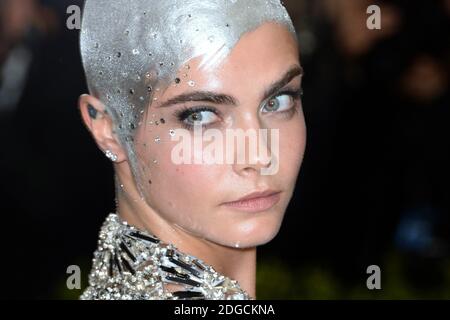 Cara Delevingne besucht die Metropolitan Museum of Art Costume Institute Benefit Gala 2017, in New York, USA am 01. Mai 2017. Foto von Aurore Marechal/ABACAPRESS.COM Stockfoto