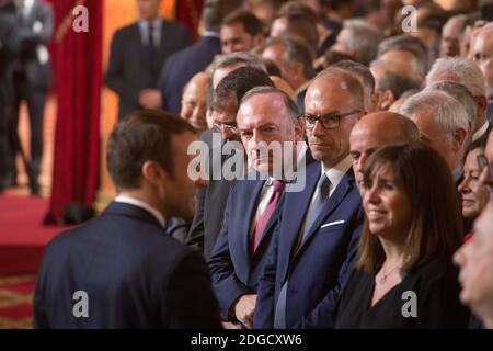 Emmanuel Macron und Pierre Gattaz während der Einweihungszeremonie des französischen Präsidenten Emmanuel Macron als französischer Präsident im Salle des Fetes des Präsidentenpalastes Elysee in Paris, Frankreich, am 14. Mai 2017. Foto von Hamilton/Pool/ABACAPRESS.COM Stockfoto