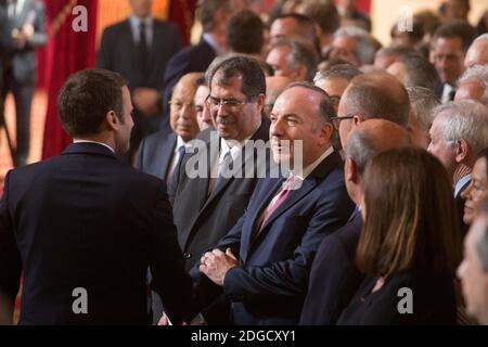 Emmanuel Macron und Pierre Gattaz während der Einweihungszeremonie des französischen Präsidenten Emmanuel Macron als französischer Präsident im Salle des Fetes des Präsidentenpalastes Elysee in Paris, Frankreich, am 14. Mai 2017. Foto von Hamilton/Pool/ABACAPRESS.COM Stockfoto