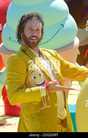 TJ Miller bei der Emoji Movie Fotocall am Carlton Beach in Cannes, Frankreich am 16. Mai 2017. Foto von Aurore Marechal/ABACAPRESS.COM Stockfoto