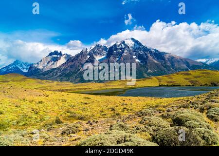 Schöne Aussicht auf Nationalpark Torres del Paine in chilenischen Patagonien Stockfoto