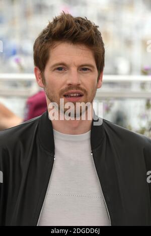 Pierre Deladonchamps, der am 22. Mai 2017 bei den 70. Filmfestspielen von Cannes in Cannes, Frankreich, an der Fotocall 'Nos annees folles' teilnahm. Foto von Nicolas Genin/ABACAPRESS.COM Stockfoto