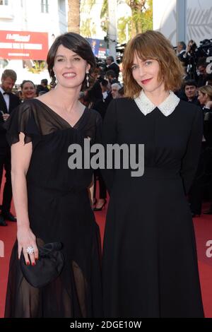 Irene Jacob und Marie Josee Croze bei der Abschlussfeier im Rahmen der 70. Filmfestspiele von Cannes am 28. Mai 2017 in Cannes, Frankreich. Foto von Aurore Marechal/ABACAPRESS.COM Stockfoto