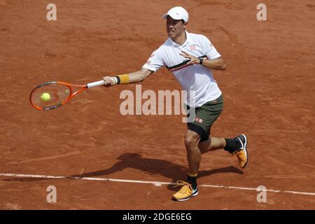 Der japanische Kei Nishikori spielt in der Endrunde 1/8 der French Tennis Open 2017 in Paris, Frankreich am 5. Juni 2017. Foto von Henri Szwarc/ABACAPRESS.COM Stockfoto