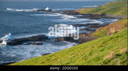 Phillip Island Küstenlinie bei Sonnenuntergang, Australien Stockfoto