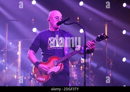 Der französische Sänger Pascal Obispo tritt mit seiner "Pascal Obispo Tour" am 22. März 2019 in Margny-les-Compiegne, bei Compiegne, Frankreich, live auf der Bühne des 'Le Tigre' auf. Foto von Edouard Bernaux/Abacapress.com Stockfoto