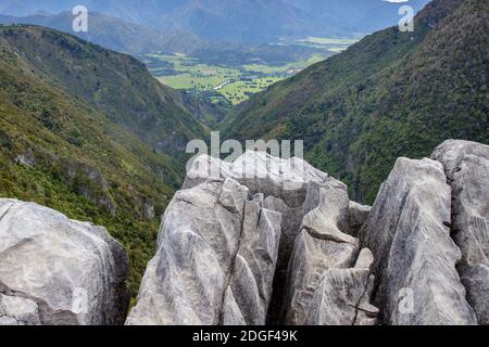 Gorge Creek Lookout, Harwoods Hole Track, Abel Tasman National Park, Nelson, Tasman, Neuseeland, Samstag, 21. November 2020. Stockfoto