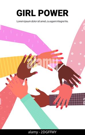 Die Hände der Mischung race Gruppe der Frauen, die zusammen weiblich Empowerment Bewegung Mädchen Macht Vereinigung von Feministinnen Konzept vertikale Kopie Vektordarstellung für den Raum Stock Vektor