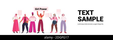 Mix race girls AktivistInnen halten Plakate weibliche Empowerment Bewegung Frauen Power Concept volle Länge horizontale Kopie Raum Vektor-Illustration Stock Vektor