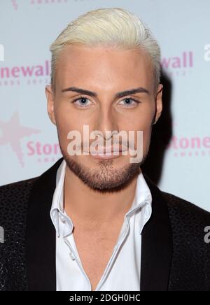 Rylan Clark bei der Ankunft bei den Stonewall Awards 2012 im Victoria and Albert Museum, London. Stockfoto