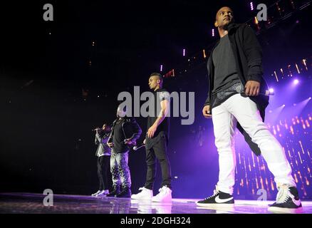 JLS auf der Bühne während des Capital FM Jingle Bell Ball 2012 in der O2 Arena, London. Stockfoto