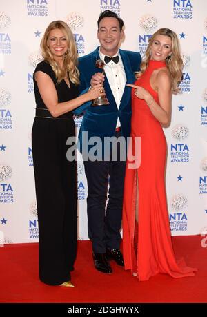 Tess Daly, Craig Revel Horwood und Abbey Clancy backstage bei den National Television Awards 2014, O2 Arena, Greenwich, London. Stockfoto