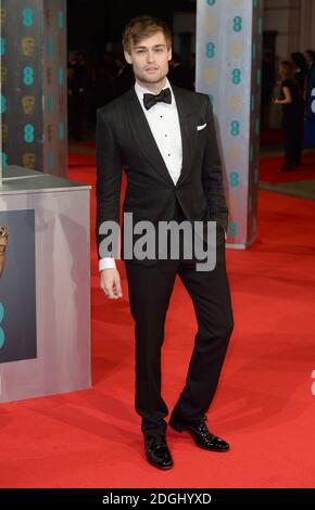 Douglas Booth bei der Ankunft bei den EE British Academy Film Awards 2014 im Royal Opera House, Bow Street, London. Stockfoto