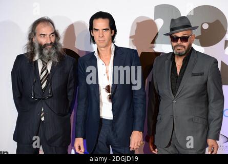 Warren Ellis, Nick Cave und Barry Adamson bei der 20000 Days on Earth UK Gala Screening, The Barbican, London. Stockfoto