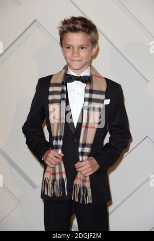 Romeo Beckham beim Start der Burberry Festive Campaign 2014 mit Romeo Beckham, Burberry, Regent Street, London. Stockfoto