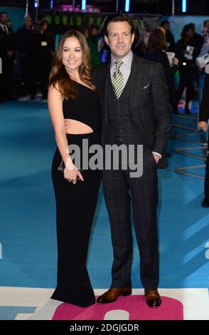 Olivia Wilde und Jason Sudeikis bei der Premiere von Horrible Bosses 2, Odeon West End Cinema, Leicester Square, London. Stockfoto