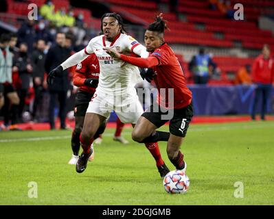 Jules Kounde vom FC Sevilla, Dalbert Henrique vom Stade Rennais während der UEFA Champions League, Gruppe E Fußballspiel zwischen Stade Rennais und Sevilla FC (FC Sevilla) am 8. Dezember 2020 im Roazhon Park in Rennes, Frankreich - Foto Jean Catuffe / DPPI / LM Stockfoto