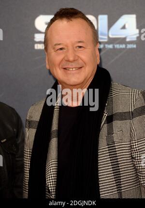 Jim Kerr von Simple Minds, der für die Sports Personality of the Year Awards 2014 bei der SSE Hydro in Glasgow anreist. Stockfoto