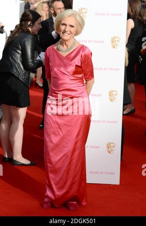 Mary Berry bei der Ankunft im House of Fraser British Academy Television Awards im Theatre Royal, London (Pflichtangabe: Doug Peters/EMPICS Entertainment) Stockfoto