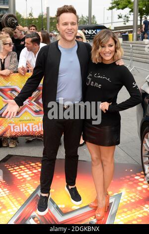 Olly Murs und Caroline Flack bei der X Factor Auditions in der Wembley Arena in London. Stockfoto