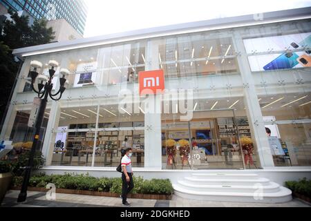 Auf diesem unlokierten und undatierten Foto ist die Fassade eines Gebäudes der Xiaomi Corporation zu sehen, die ein chinesisches multinationales Elektronikunternehmen gegründet hat Stockfoto